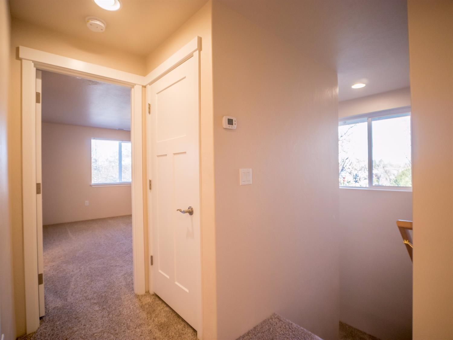 240 Maple Street Central Point, OR 97502 - Photo 15 of 35 a view of an empty room