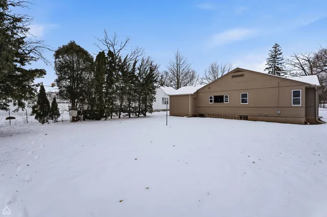 $285,000 | 311 Grove Street, Crystal Lake, IL 60014