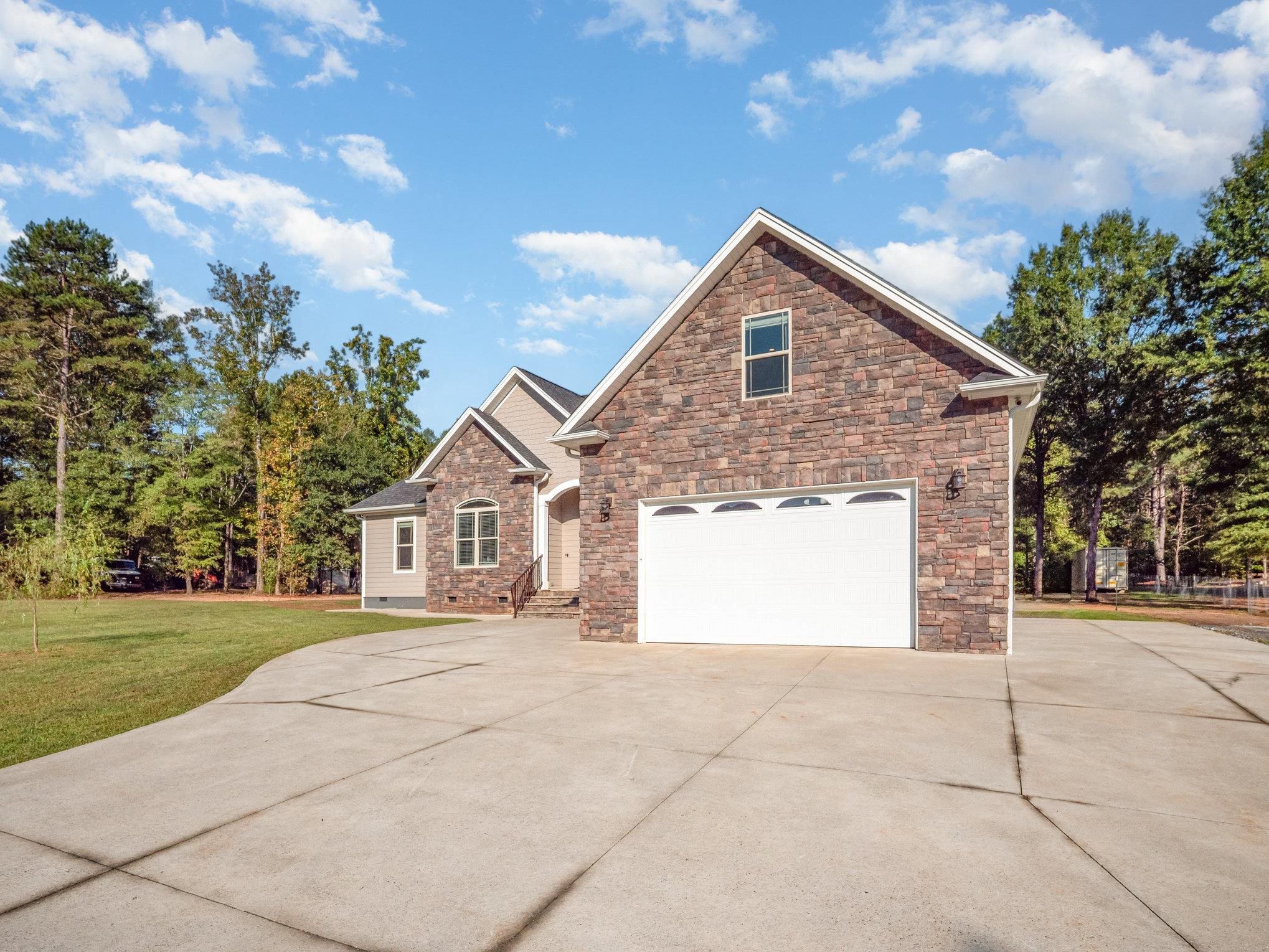 1430 John Dodd Road Inman, SC 29349 - Photo 4 of 41