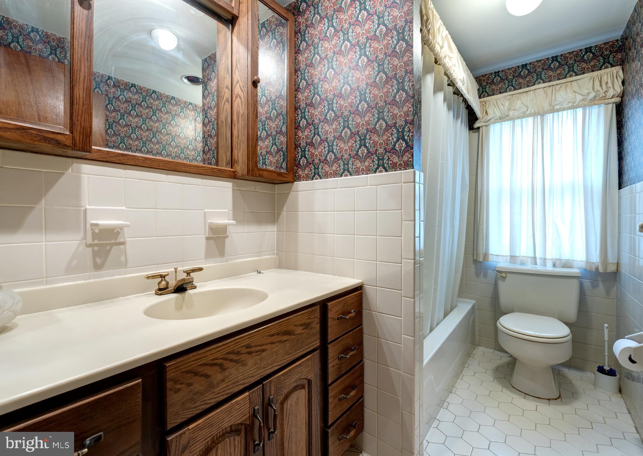 1570 Glenhardie Road Wayne, PA 19087 - Photo 19 of 30