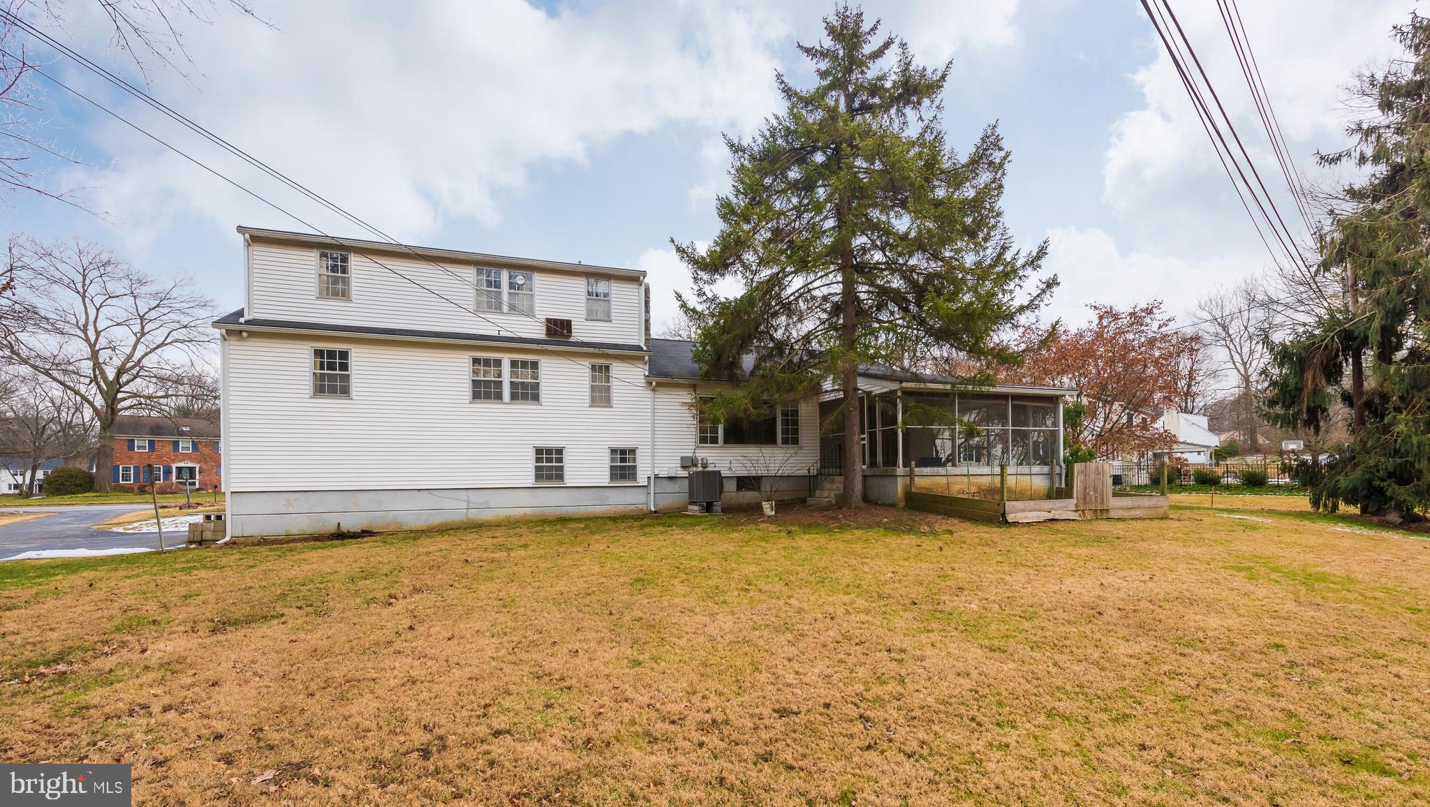 1570 Glenhardie Road Wayne, PA 19087 - Photo 28 of 30