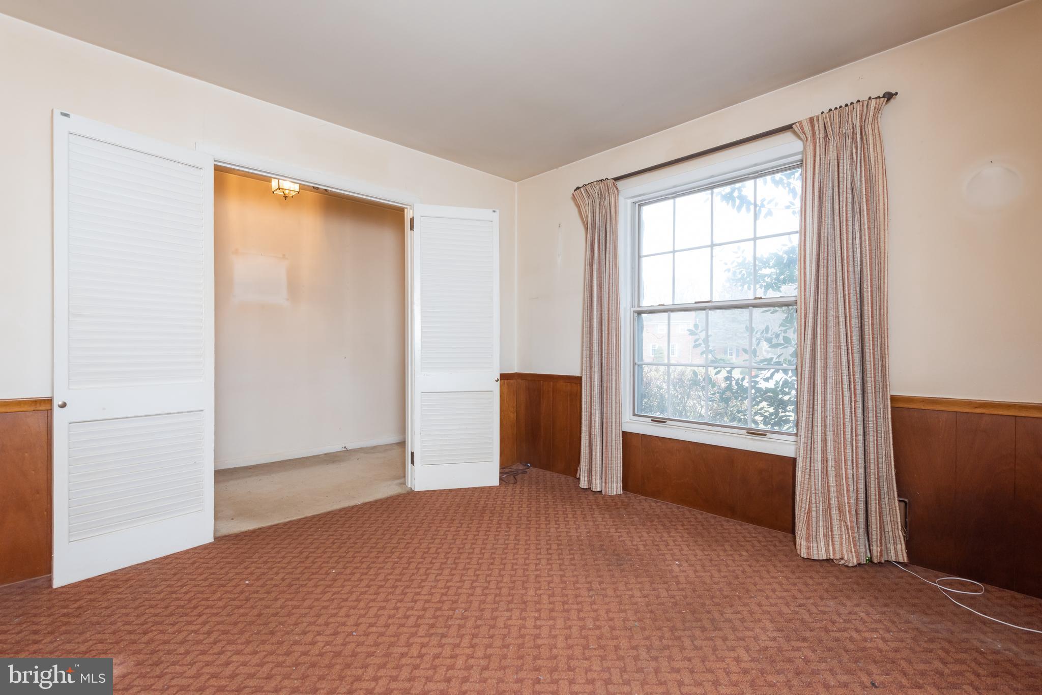 1570 Glenhardie Road Wayne, PA 19087 - Photo 4 of 30