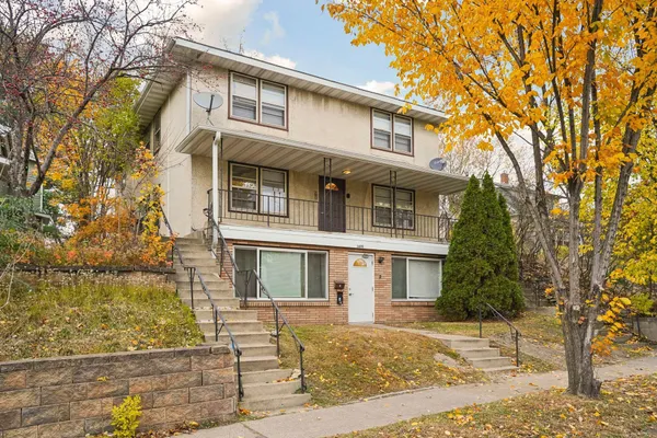 $649,900 | 1695 7th Street East, St. Paul, MN 55106