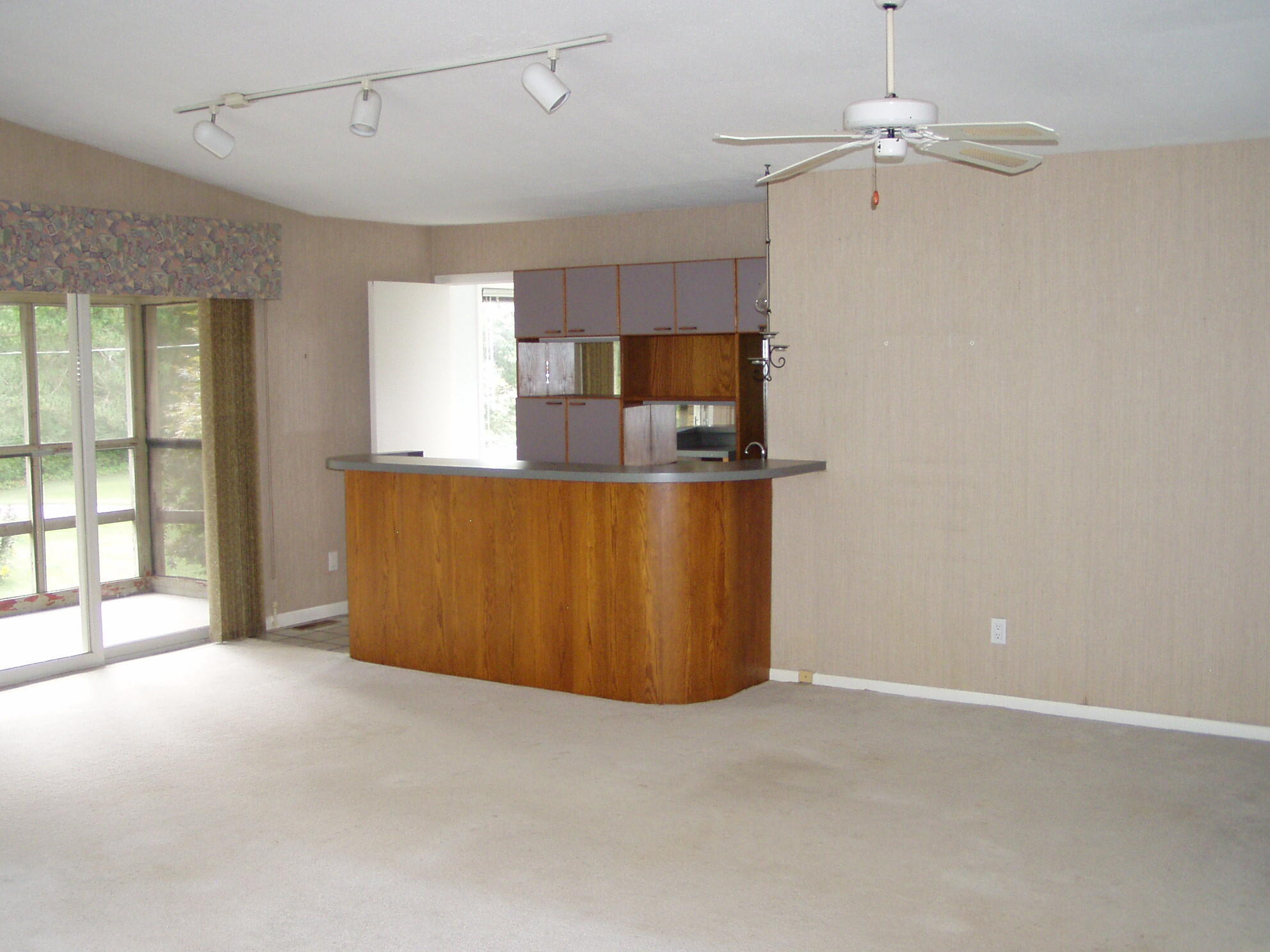 6670 Crane Road Ypsilanti, MI 48197 - Photo 14 of 53 P1010103