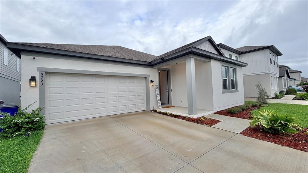 5723 Cattle Rnch Drive St. Cloud, FL 34771 - Photo 3 of 37