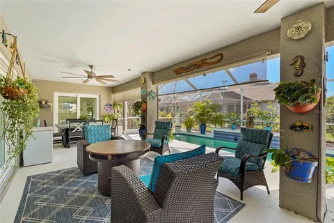 $525,000 | 5810 31st Court East, Bradenton, FL 34203