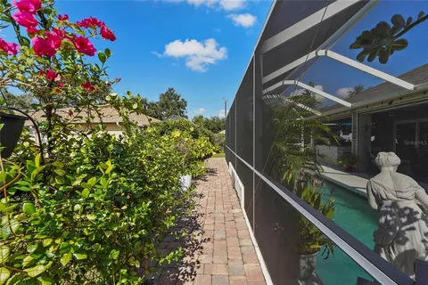 $525,000 | 5810 31st Court East, Bradenton, FL 34203