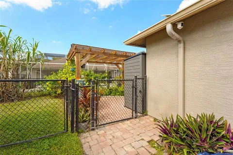 $525,000 | 5810 31st Court East, Bradenton, FL 34203