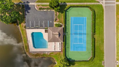 $525,000 | 5810 31st Court East, Bradenton, FL 34203