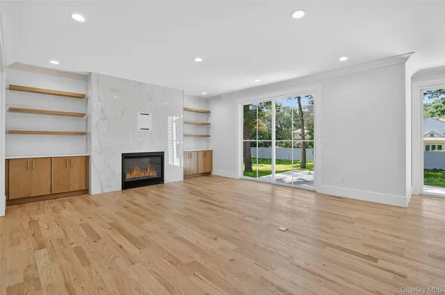 $2,899,000 | 654 Caledonia Road, Dix Hills, NY 11746