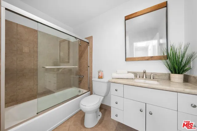 $995,000 | 1317 26th Street, Unit 4, Santa Monica, CA 90404