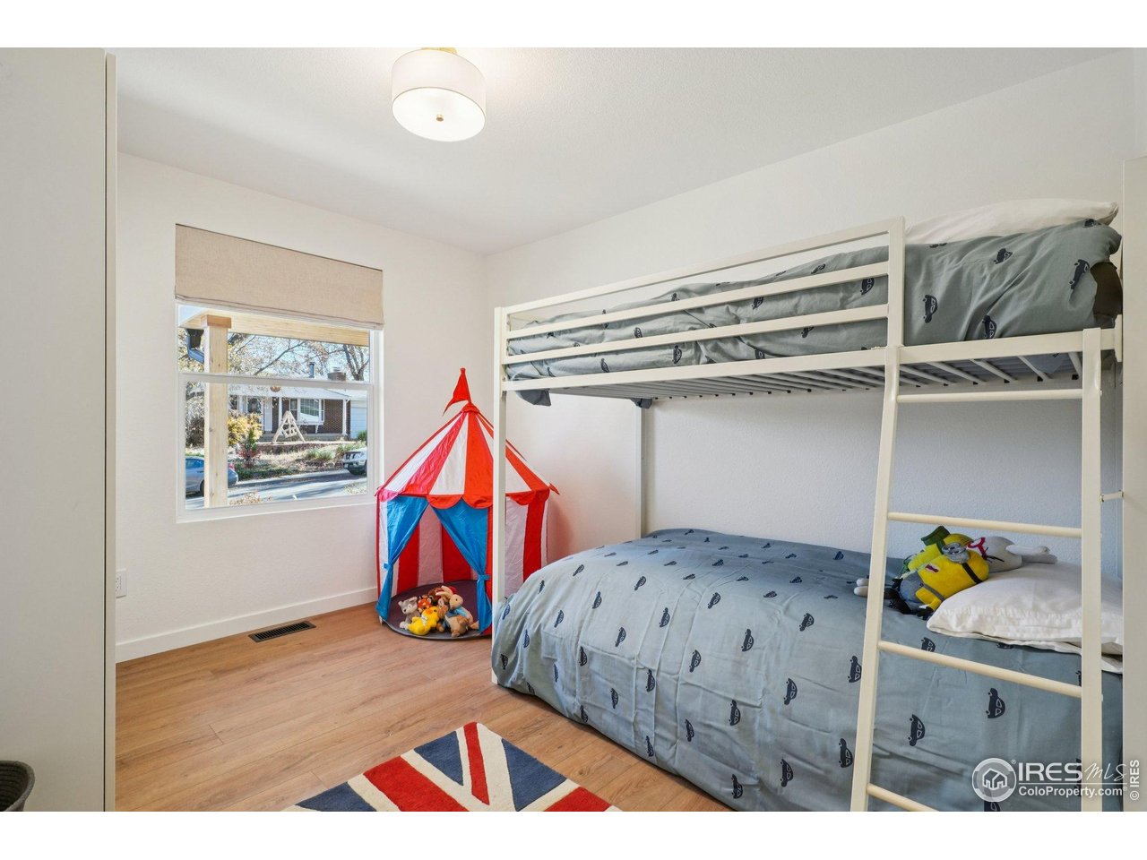 1535 Findlay Way Boulder, CO 80305 - Photo 18 of 47 1st Floor Bedroom