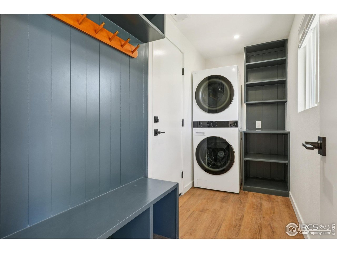 1535 Findlay Way Boulder, CO 80305 - Photo 21 of 47 1st Floor Laundry/Mudroom