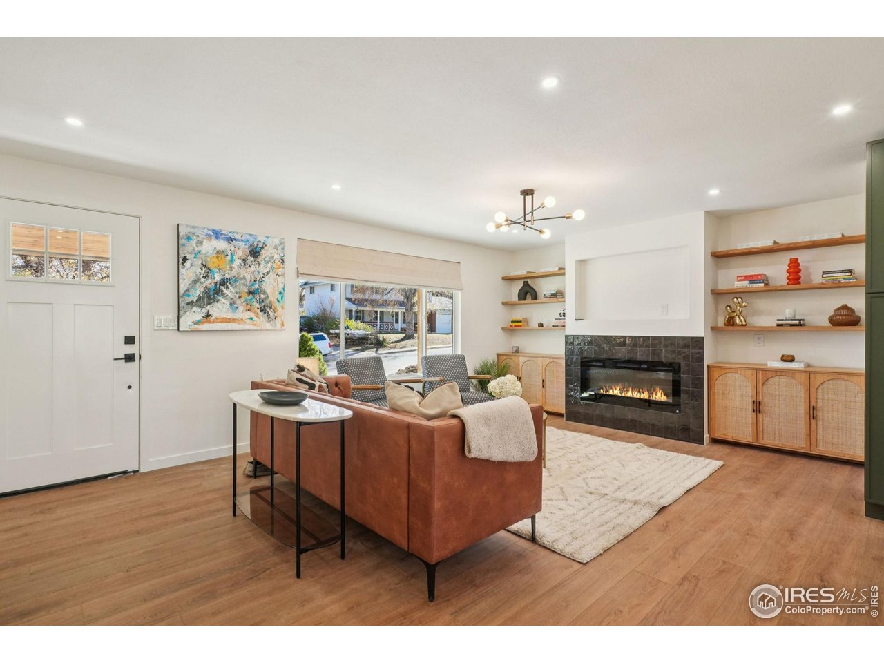 1535 Findlay Way Boulder, CO 80305 - Photo 5 of 47 Living Room