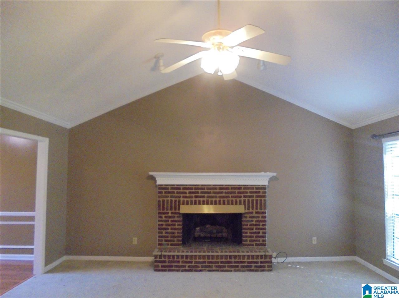 141 Mission Circle Alabaster, AL 35007 - Photo 3 of 13