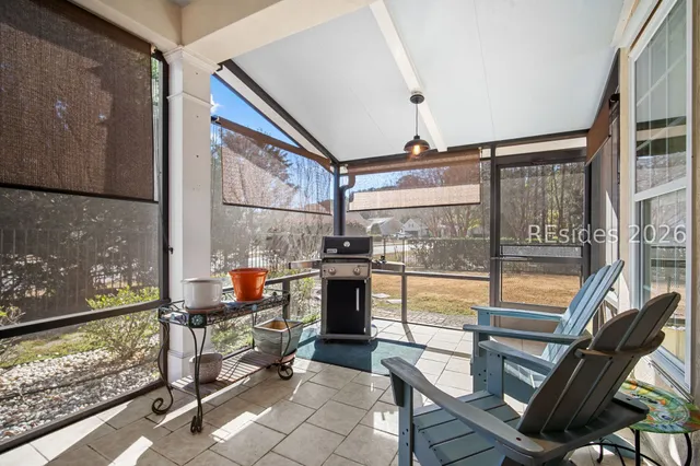 $615,000 | 1 Abbotsbury Place, Bluffton, SC 29910