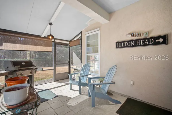 $615,000 | 1 Abbotsbury Place, Bluffton, SC 29910