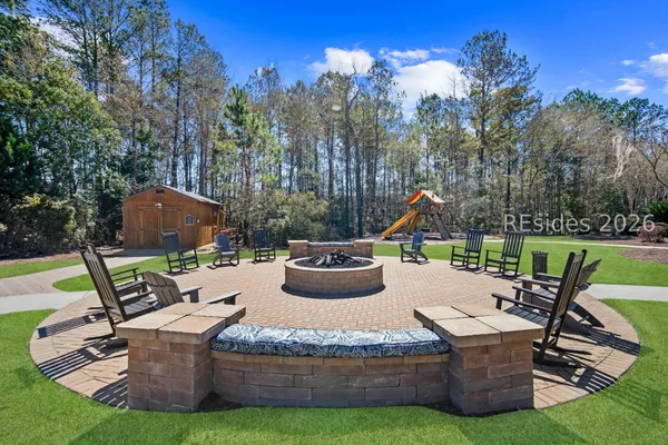 $615,000 | 1 Abbotsbury Place, Bluffton, SC 29910