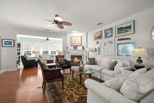 $615,000 | 1 Abbotsbury Place, Bluffton, SC 29910