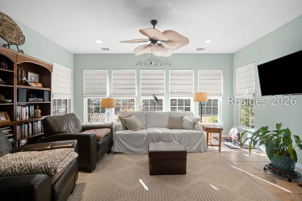 $615,000 | 1 Abbotsbury Place, Bluffton, SC 29910