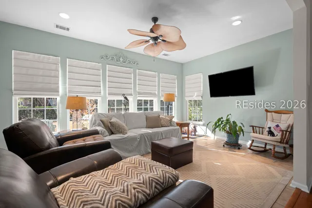 $615,000 | 1 Abbotsbury Place, Bluffton, SC 29910