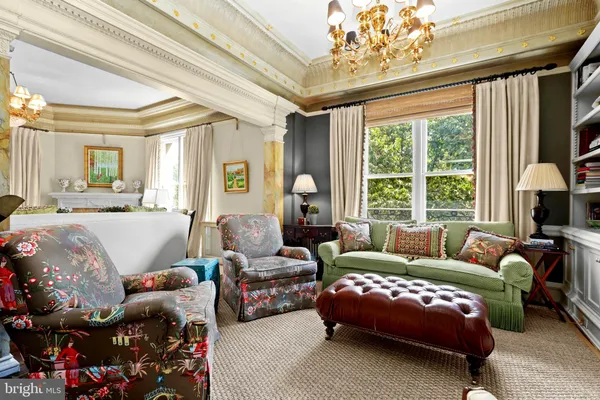 $600,000 | 700 Washington Place, Unit 2D, Baltimore, MD 21201