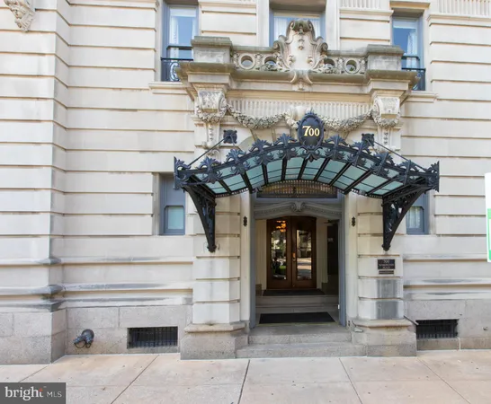 $600,000 | 700 Washington Place, Unit 2D, Baltimore, MD 21201