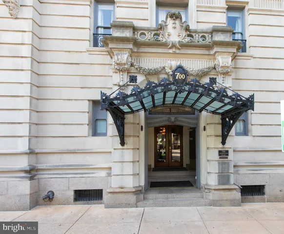 $650,000 | 700 Washington Place, Unit 2D, Baltimore, MD 21201