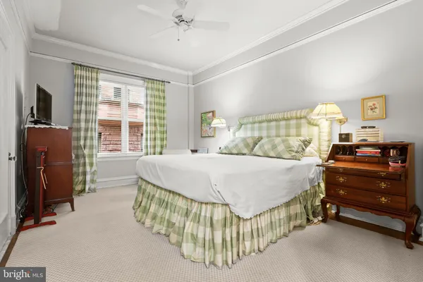 $600,000 | 700 Washington Place, Unit 2D, Baltimore, MD 21201