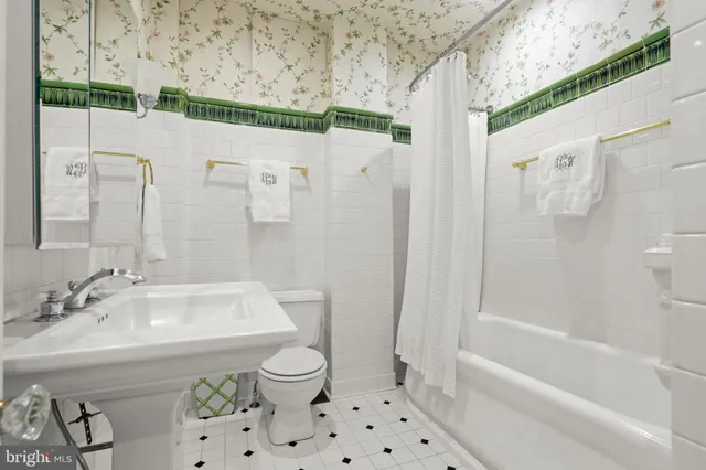 $650,000 | 700 Washington Place, Unit 2D, Baltimore, MD 21201