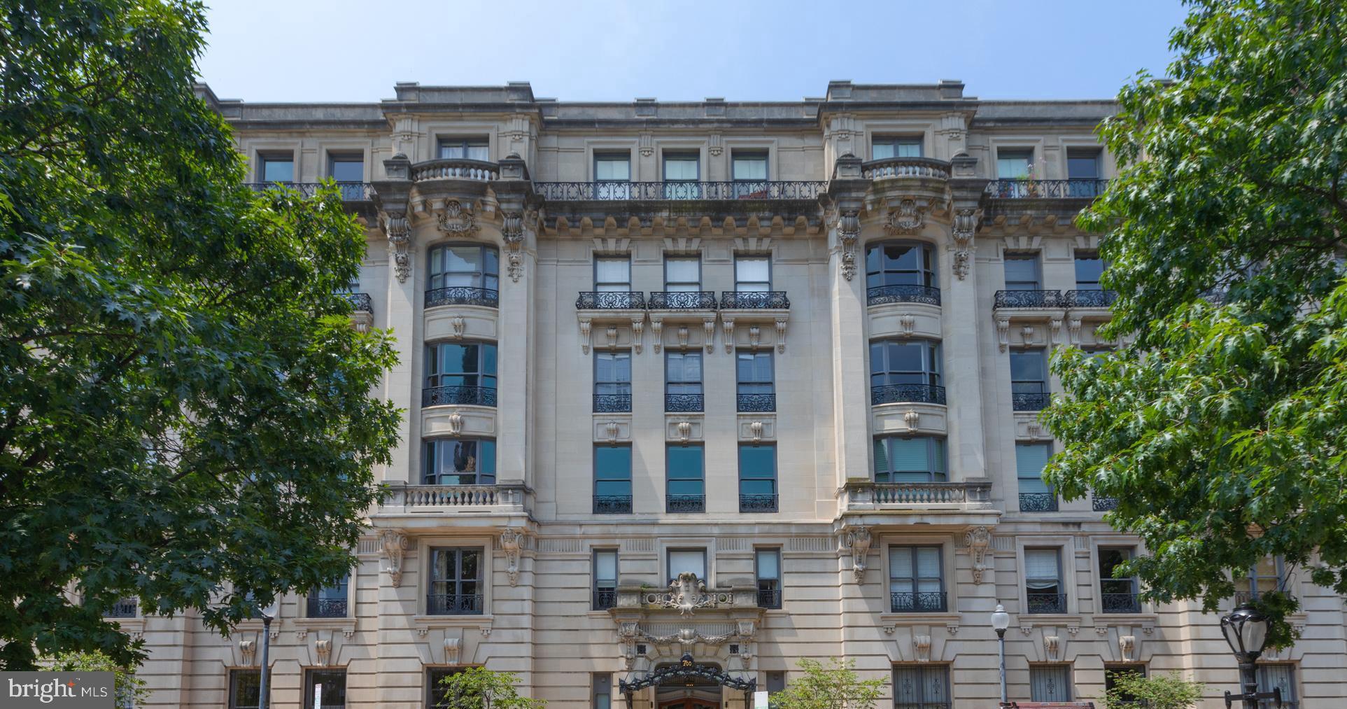 700 Washington Place, Unit 2D Baltimore, MD 21201 - Photo 38 of 44