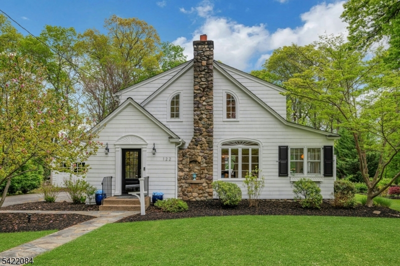 122 Kenilworth Road Mountain Lakes, NJ 07046 - Photo 1 of 45 a view of a house with a yard