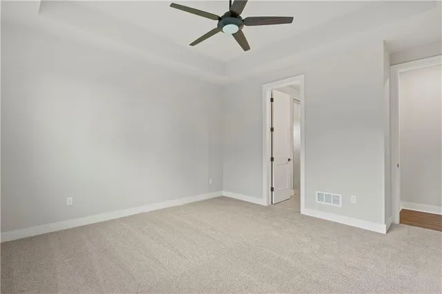 $498,405 | 1565 Grayhawk Drive, Basehor, KS 66007