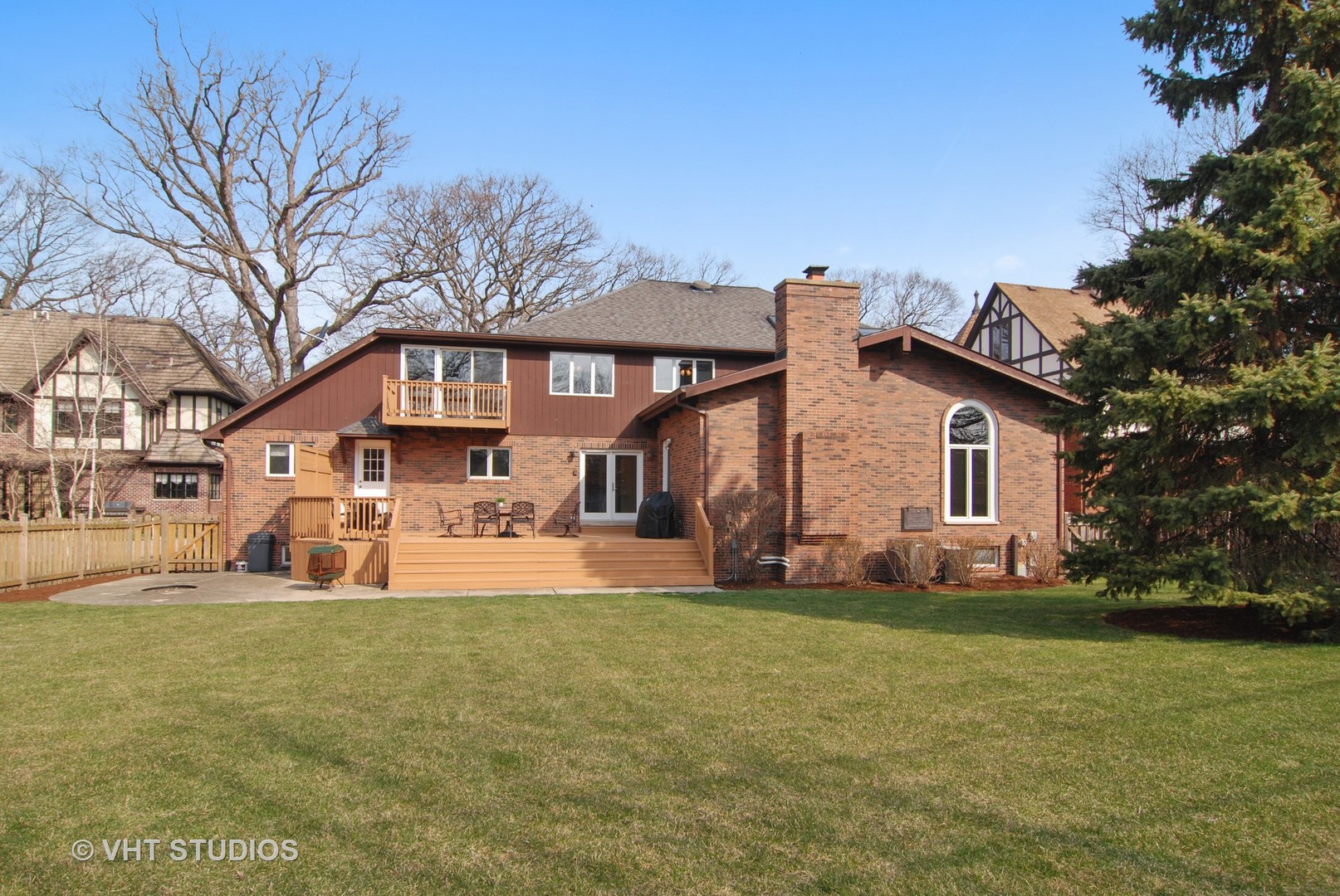 125 Bloomingbank Road Riverside, IL 60546 - Photo 25 of 32