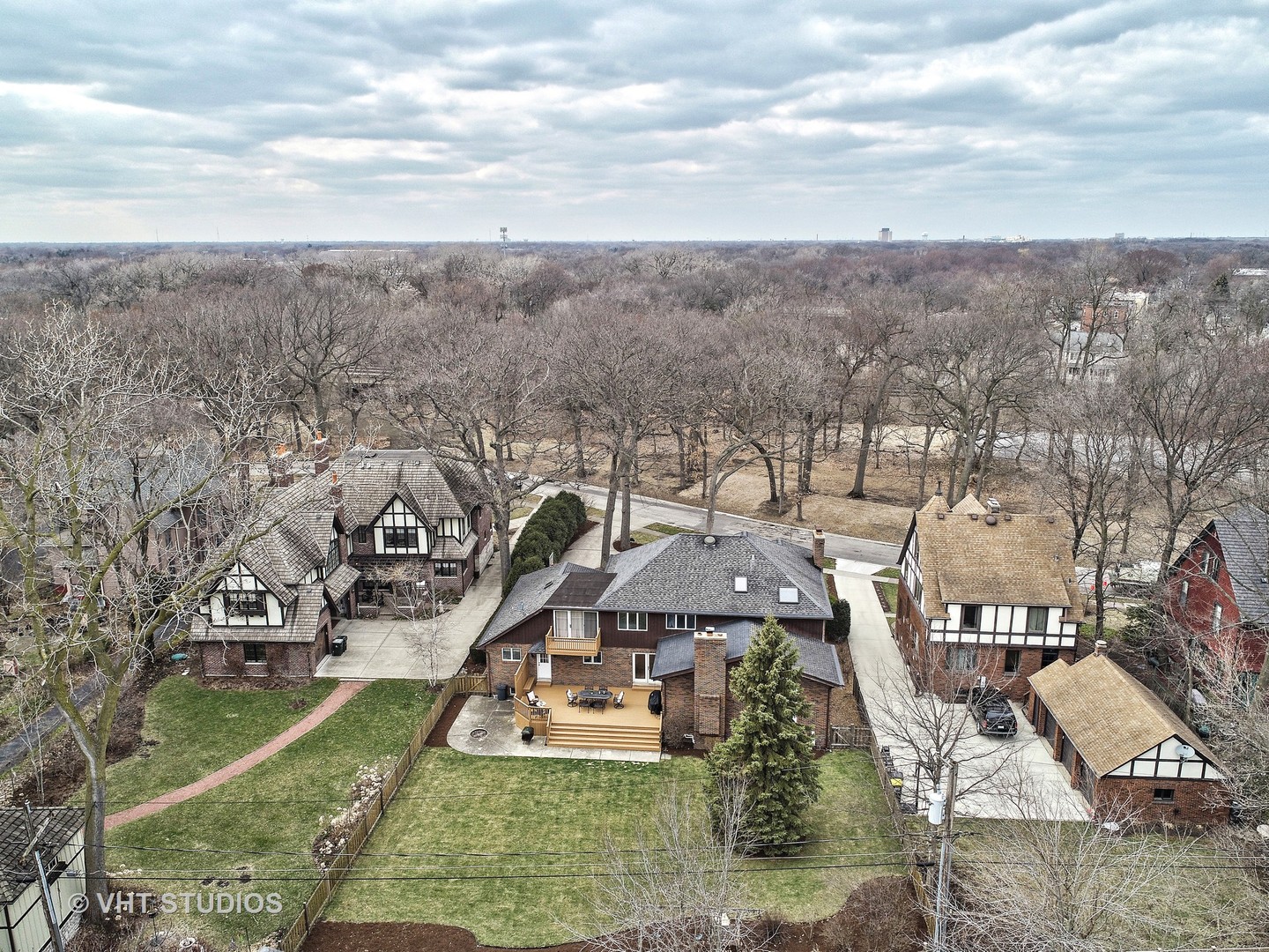 125 Bloomingbank Road Riverside, IL 60546 - Photo 29 of 32