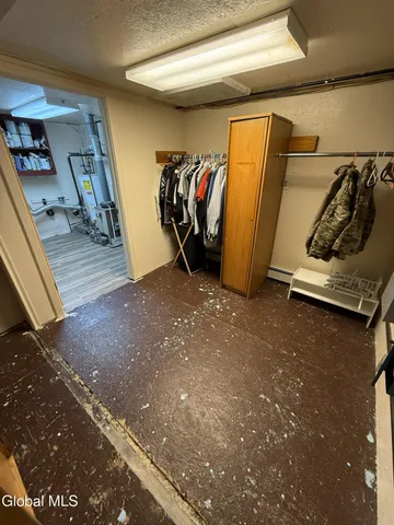 $189,000 | 1872 Stuart Street, Rotterdam, NY 12303