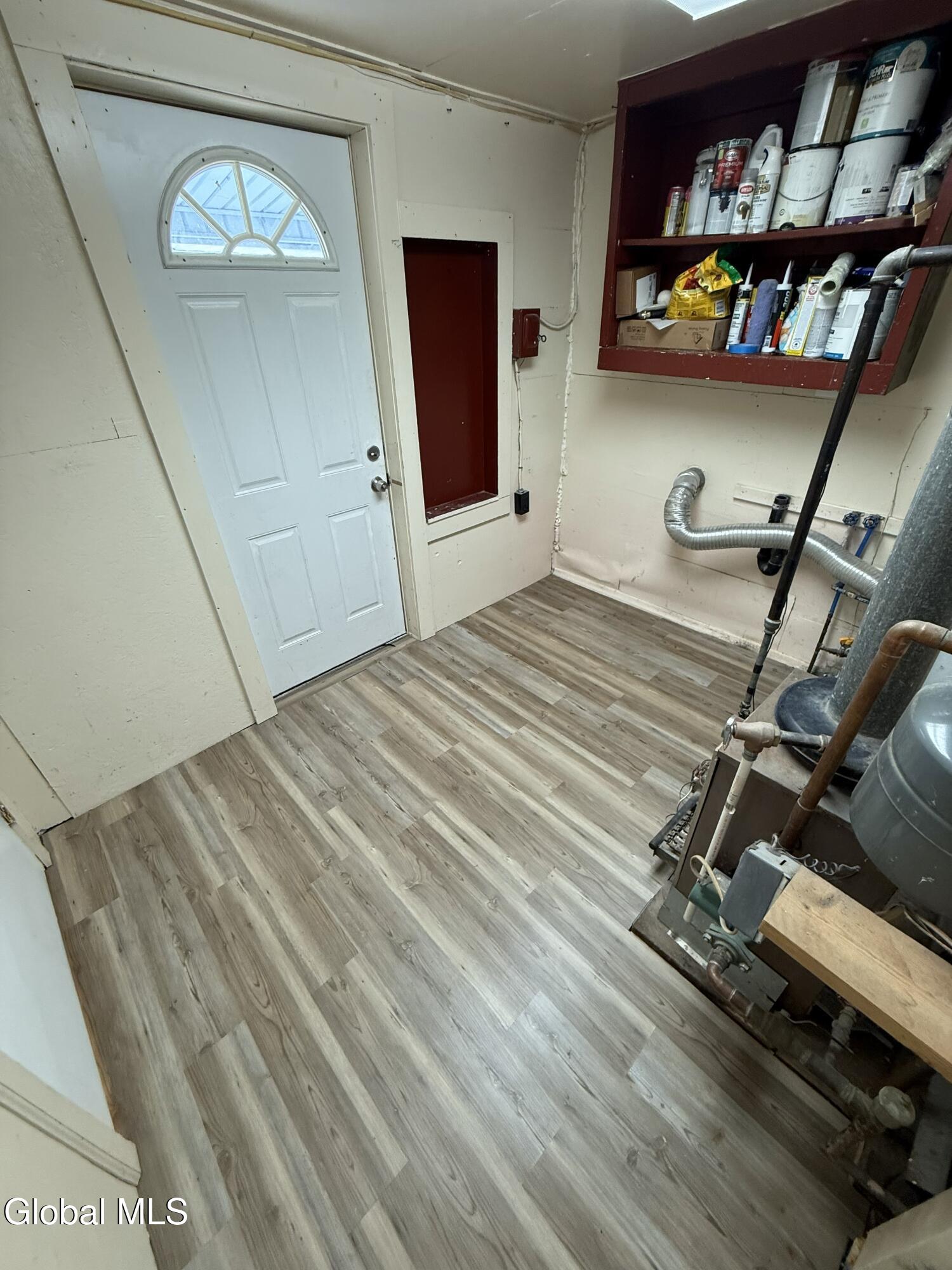 1872 Stuart Street Rotterdam, NY 12303 - Photo 19 of 24 9