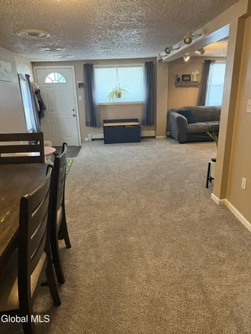 $189,000 | 1872 Stuart Street, Rotterdam, NY 12303