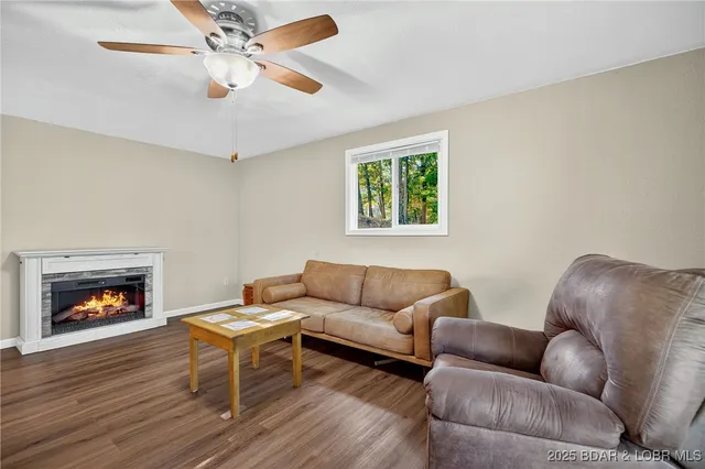 $259,900 | 93 Cheshire Lane, Camdenton, MO 65020