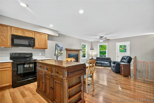 $259,900 | 93 Cheshire Lane, Camdenton, MO 65020