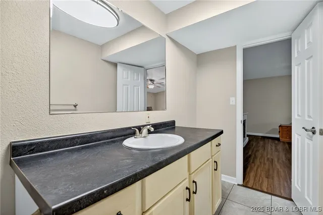 $259,900 | 93 Cheshire Lane, Camdenton, MO 65020