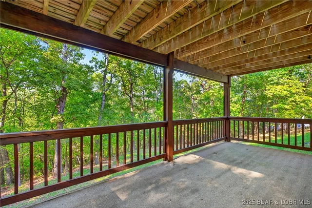 $259,900 | 93 Cheshire Lane, Camdenton, MO 65020