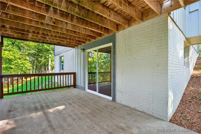 $259,900 | 93 Cheshire Lane, Camdenton, MO 65020