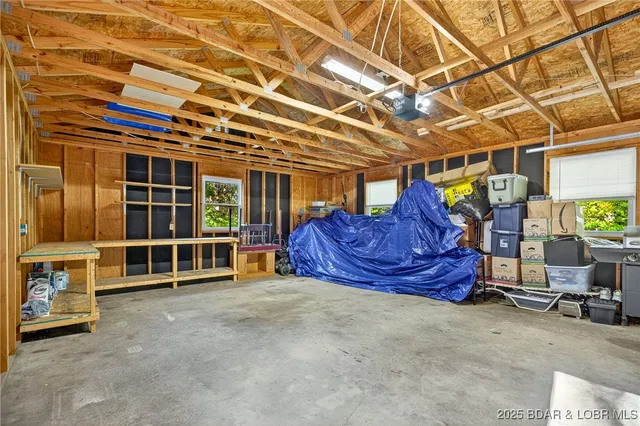 $259,900 | 93 Cheshire Lane, Camdenton, MO 65020