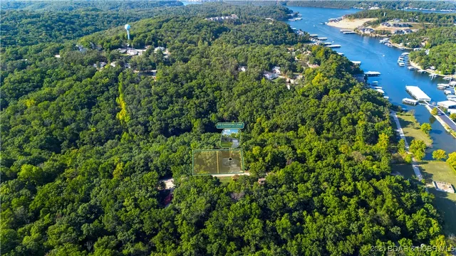 $259,900 | 93 Cheshire Lane, Camdenton, MO 65020