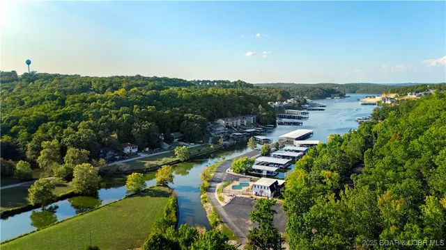 $259,900 | 93 Cheshire Lane, Camdenton, MO 65020