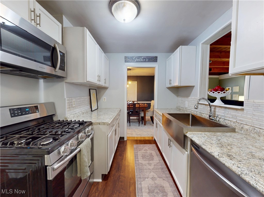 5015 Anderson Road Cleveland, OH 44124 - Photo 12 of 37