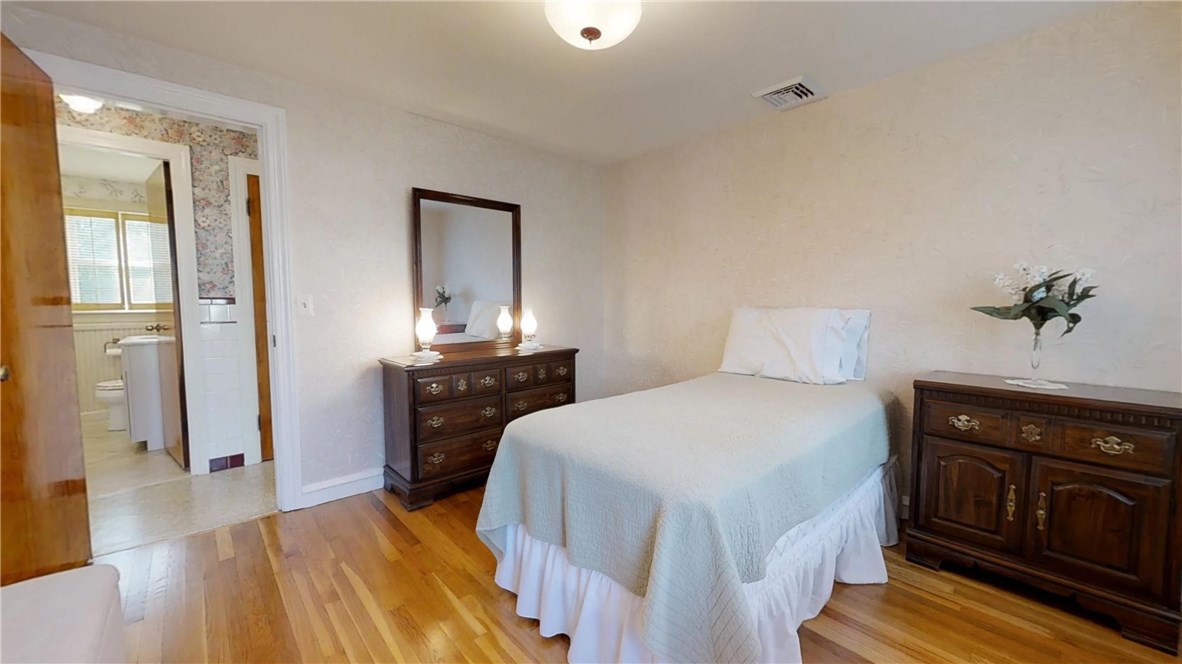 143 Friendly Road East Greenwich, RI 02818 - Photo 17 of 23