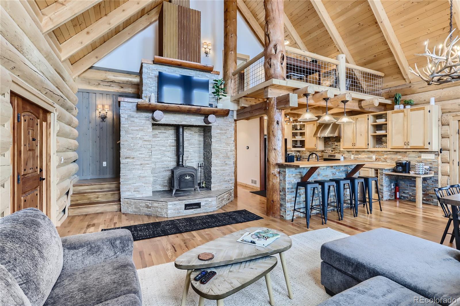 330 Kiowa Road Lyons, CO 80540 - Photo 9 of 37