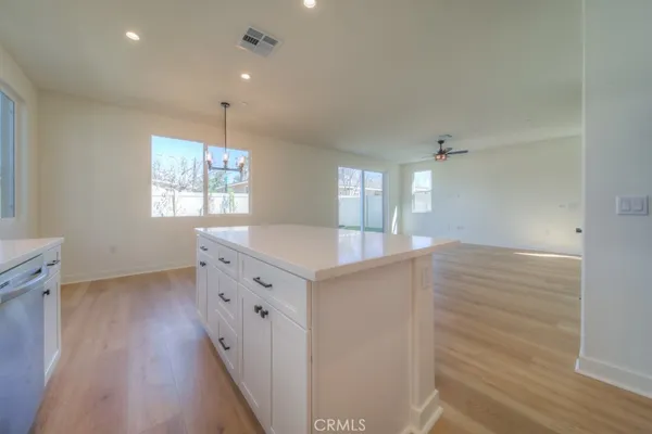 $3,800 | 34536 Carnation Court, Yucaipa, CA 92399